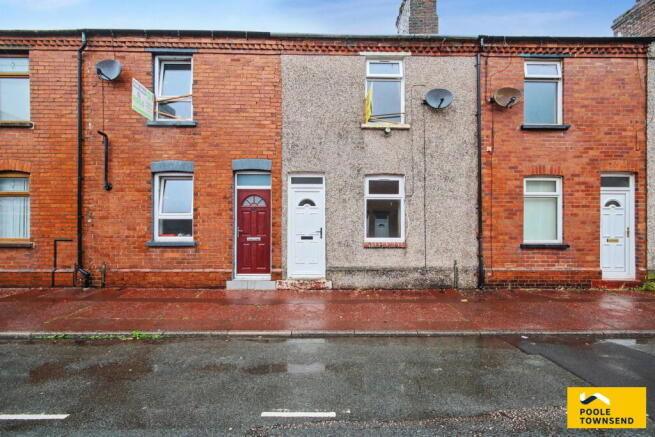 2 bed property, in Napier Street, £69,950