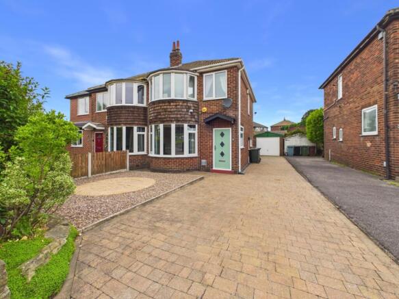 3 bed property, in Dewsbury Road, £249,995