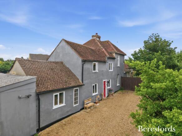 5 bed property, in Church Street, £650,000
