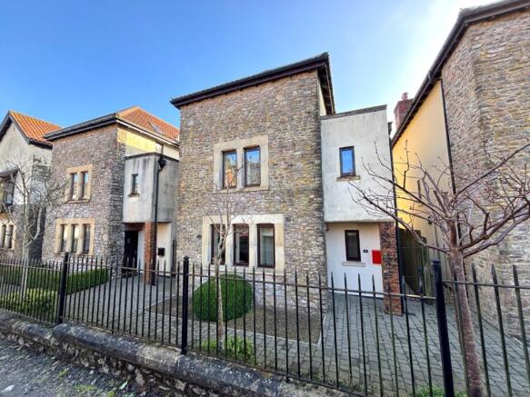 5 bed property, in The Granary, £710,000