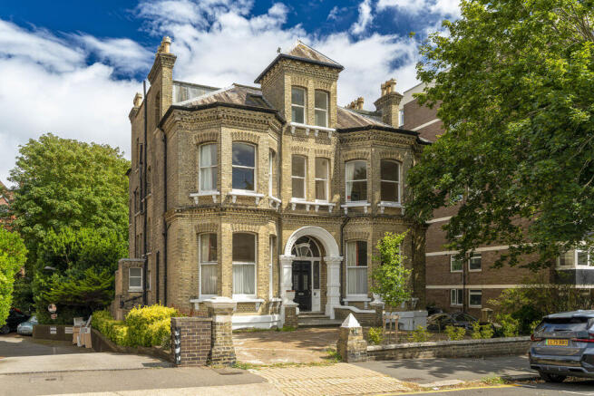 Land, in 14 Eaton Gardens, £1,999,500