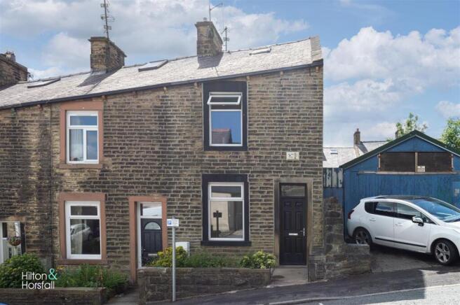 3 bed property, in River Street, £145,000