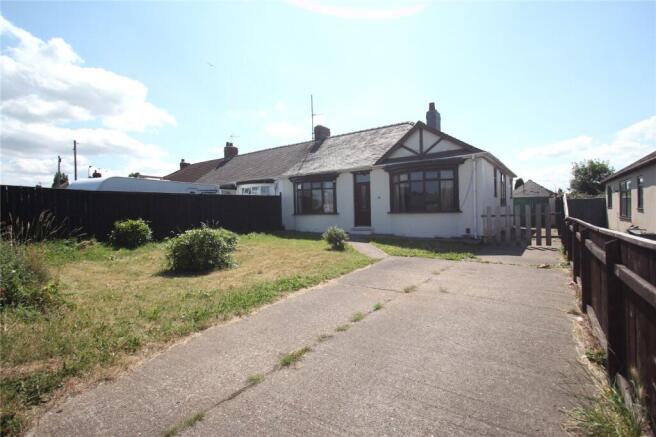 3 bed property, in Cargo Fleet Lane, £75,000