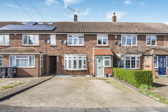 3 bed property, in Pancroft, £500,000