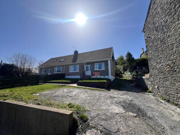 3 bed property, in Aberarth, £199,999