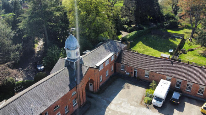 4 bed property, in Stable Mews, £499,950