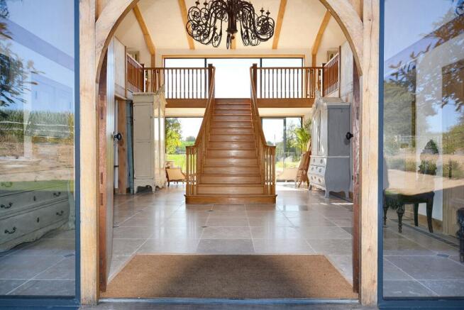 8 bed property, in Newlands Road, £1,750,000