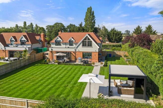 4 bed property, in Crouch Lane, £2,000,000