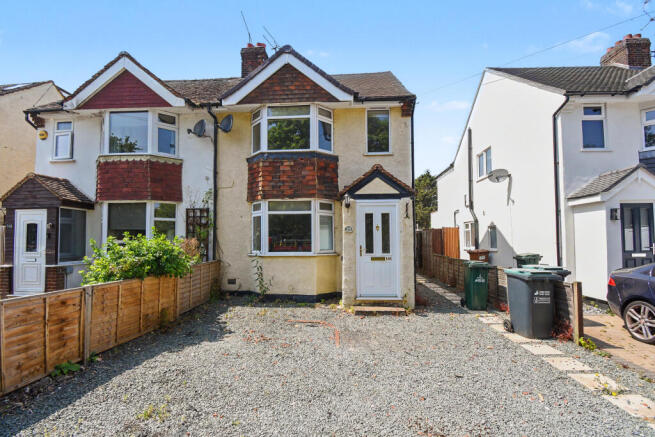 3 bed property, in Denham Way, £320,000