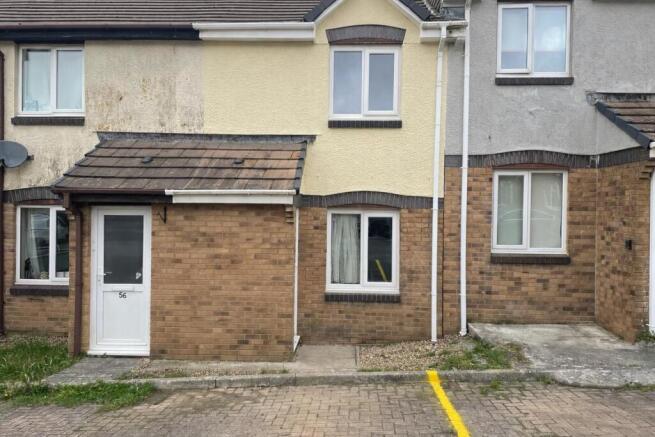 2 bed property, in Inney Close, £150,000