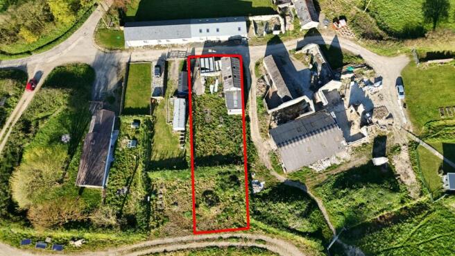 4 bed property, in Matcott, £169,000