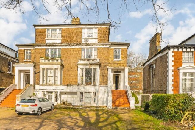 6 bed property, in Mattock Lane, £2,250,000