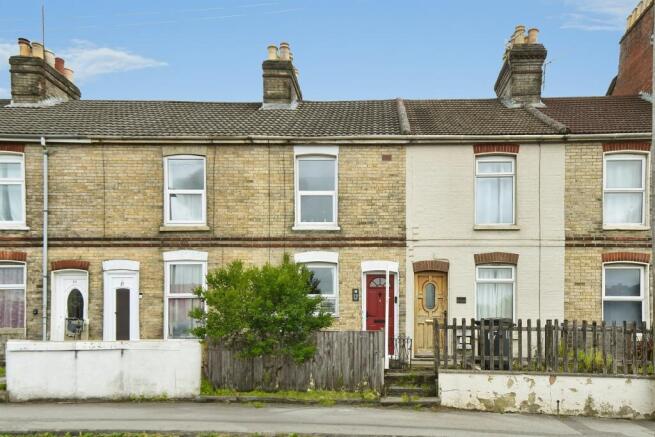 3 bed property, in Rampart Road, £250,000