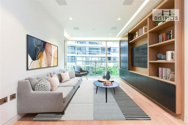 1 bed property, in Duchess Walk, £700,000