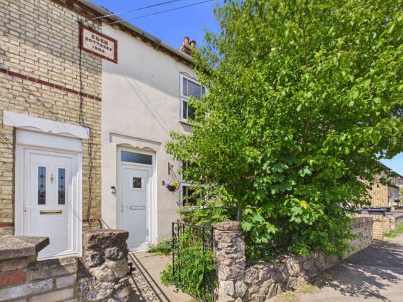 2 bed property, in Havelock Road, £315,000