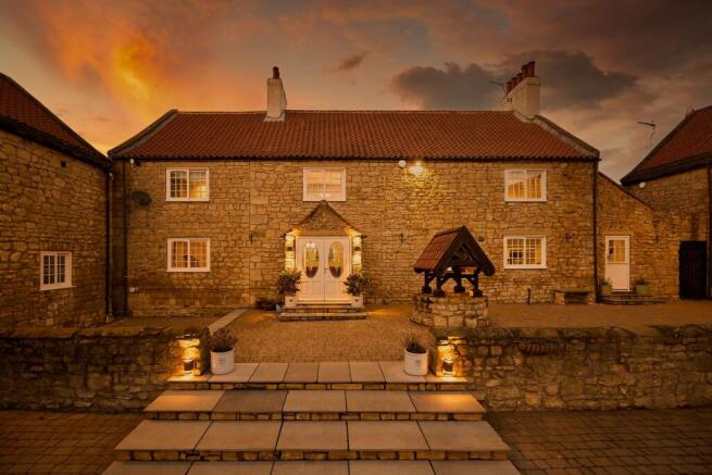 4 bed property, in Sleep Hill Lane, £1,000,000