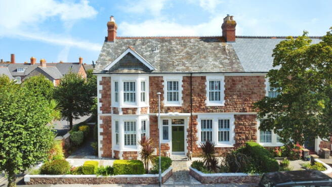 7 bed property, in Tregonwell House, £635,000