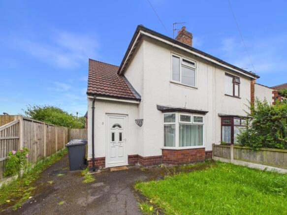 3 bed property, in Westcroft Avenue, £189,950