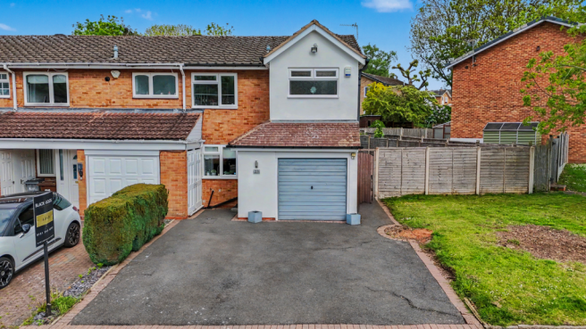 3 bed property, in Banbrook Close, £310,000