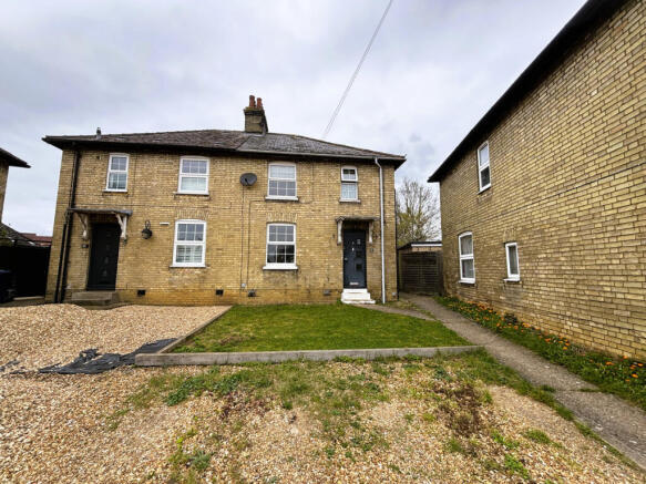 3 bed property, in St Neots Road, £375,000