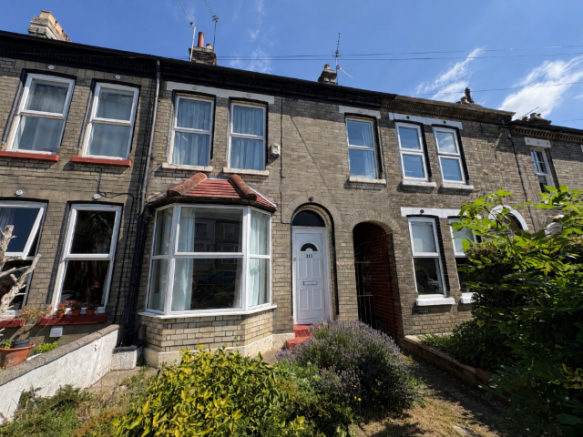 4 bed property, in 313 Dereham Road, £225,000