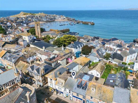 2 bed property, in Tregenna Hill, £399,950