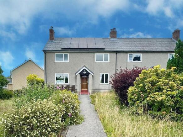 3 bed property, in Pentrefoelas, £169,950