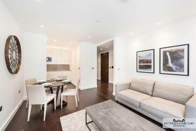 1 bed property, in Haines House, £575,000