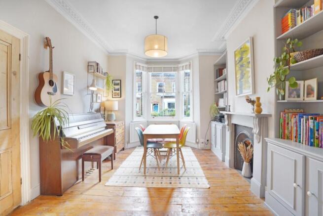 3 bed property, in Mayall Road, £975,000