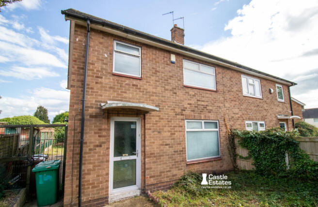 3 bed property, in Sunninghill Drive, £165,000