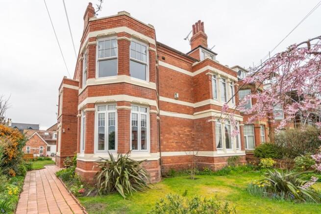 11 bed property, in Cable Road, £1,100,000