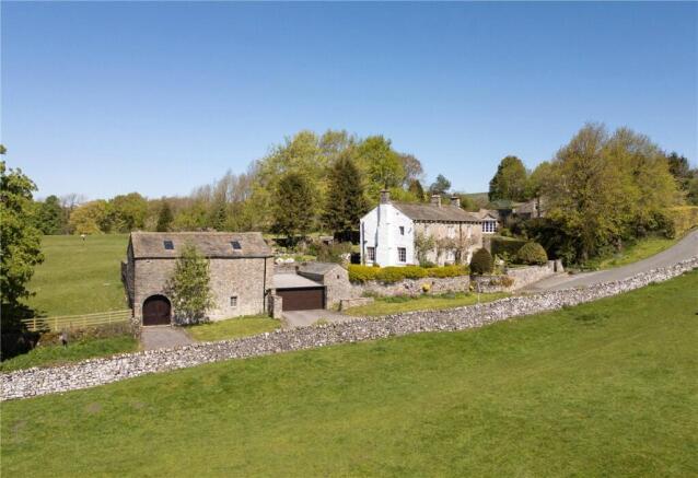 3 bed property, in Calton, £1,150,000