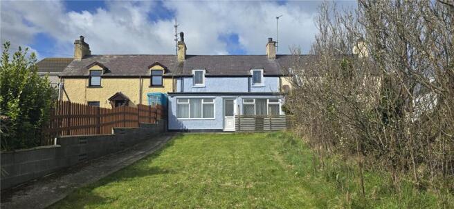 2 bed property, in Yr Erw, £180,000