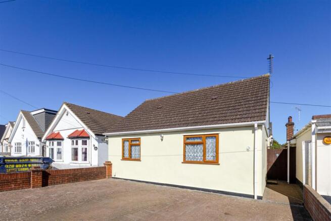 3 bed property, in Micawber Avenue, £680,000