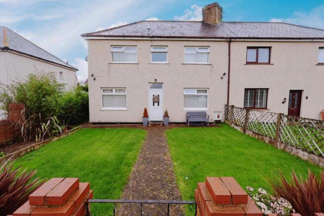 4 bed property, in Sixth Avenue, £210,000