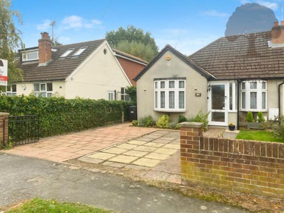 2 bed property, in Oxford Avenue, £475,000