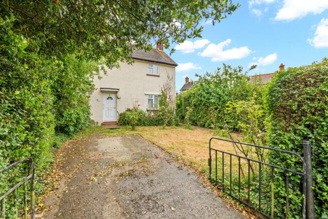 3 bed property, in Bucknills Close, £525,000