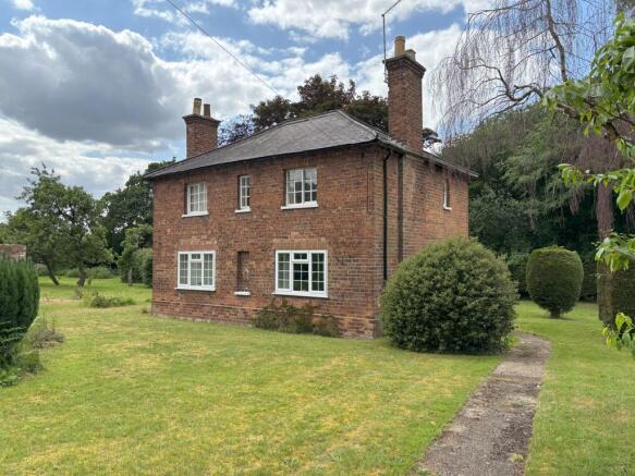 Land, in 24 The Cottage Paddock, £400,000
