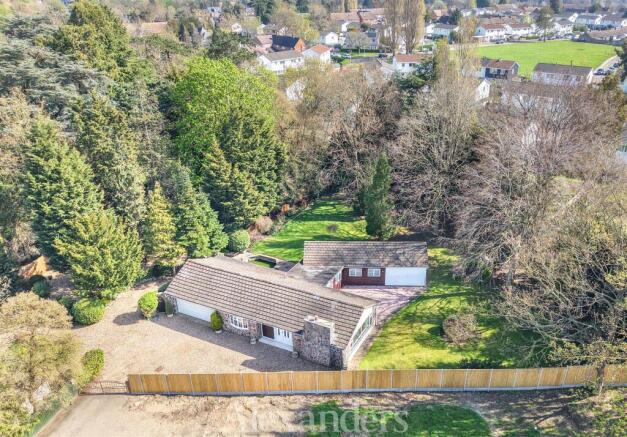 4 bed property, in Glenfield Frith Drive, £585,000