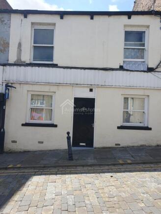 7 bed property, in Daisy Hill, £210,000