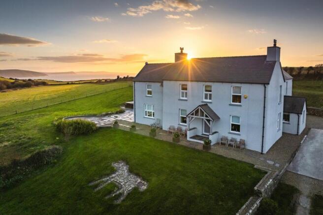 5 bed property, in Cippin, £1,250,000