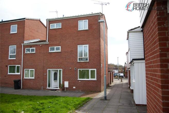 5 bed property, in Castlehey, £170,000
