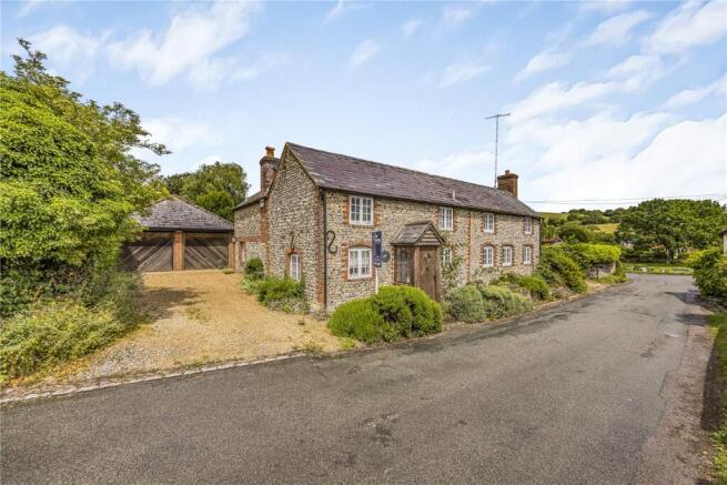 3 bed property, in East Dean, £1,100,000