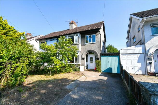 3 bed property, in Heygarth Road, £325,000