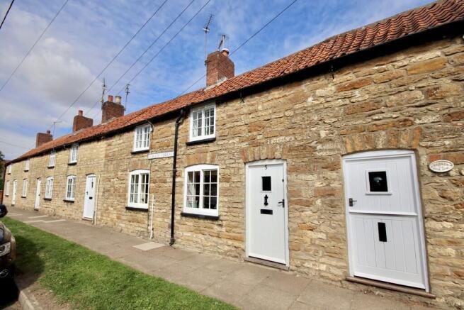 3 bed property, in Jubilee Terrace, £255,000