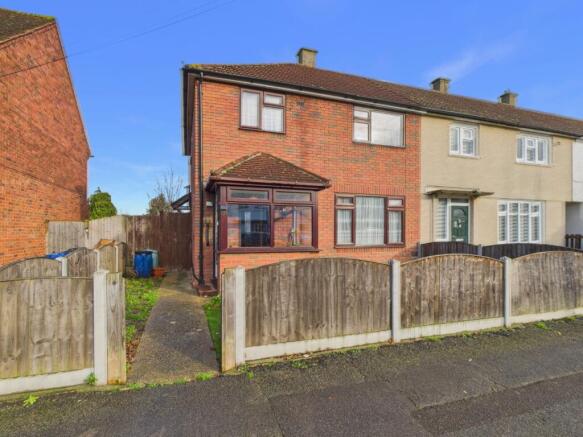 3 bed property, in Annalee Road, £365,000