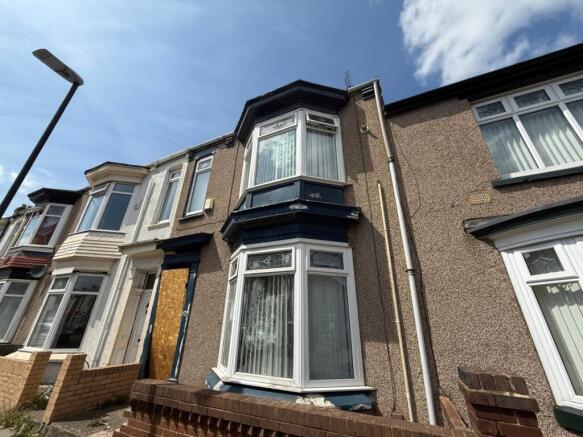 3 bed property, in 112 Cornwall Street, £15,000