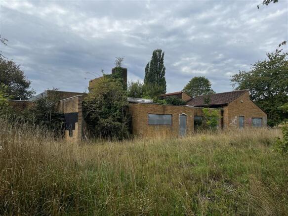 Land, in Land And Buildiings, £100,000