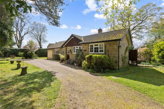 3 bed property, in Stubbs Wood, £1,100,000