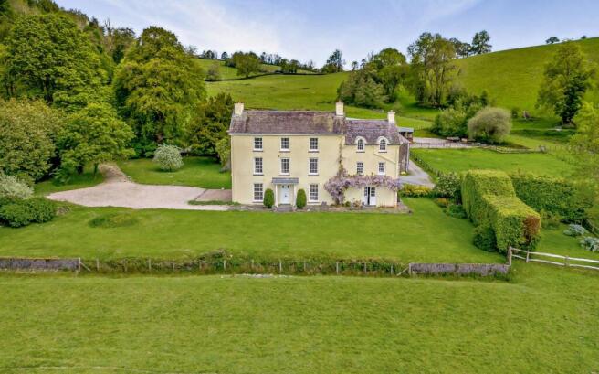 6 bed property, in Pontarcothi, £1,600,000